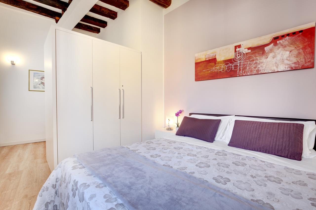 Botteri Palace Apartments By Wonderful Italy เวนิส ภายนอก รูปภาพ
