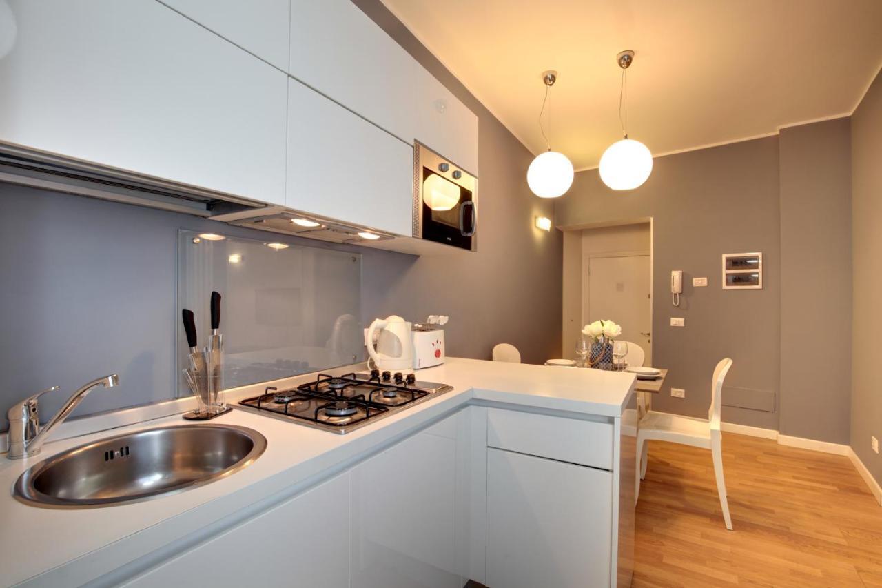 Botteri Palace Apartments By Wonderful Italy เวนิส ภายนอก รูปภาพ
