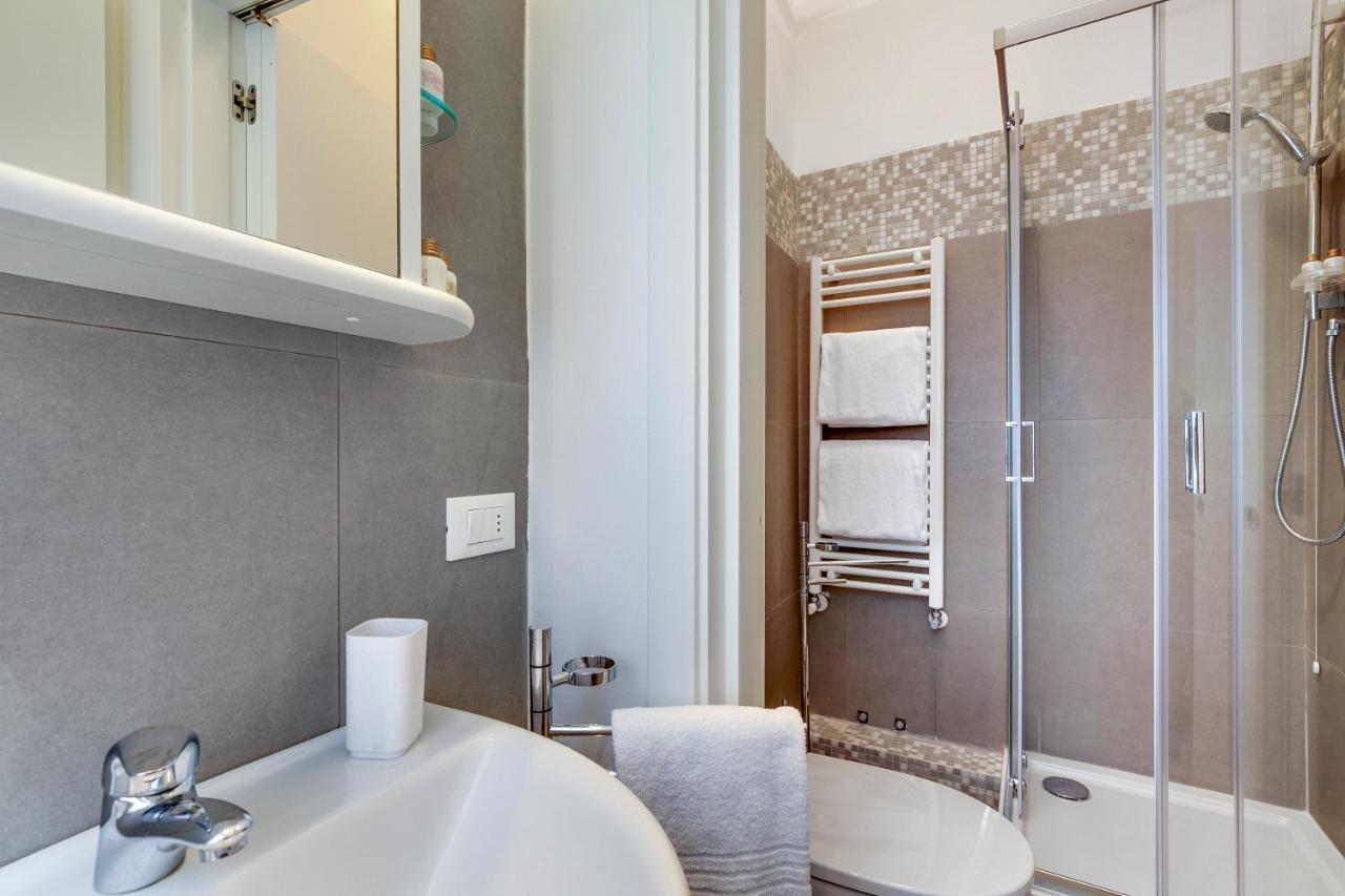 Botteri Palace Apartments By Wonderful Italy เวนิส ภายนอก รูปภาพ